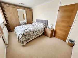 Bedroom- click for photo gallery